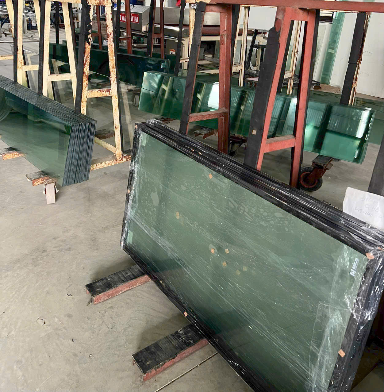 kinh_chong_chay_gialuki